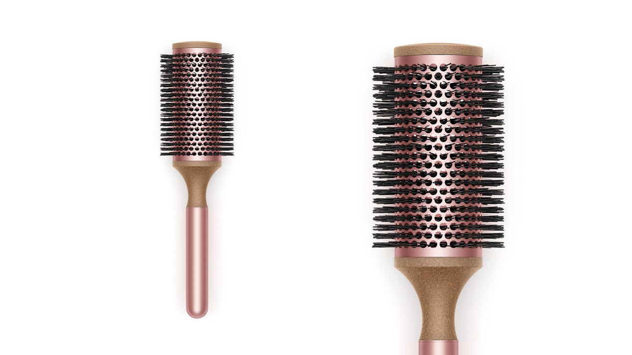 Круглая вентилируемая щётка Dyson из подарочного набора